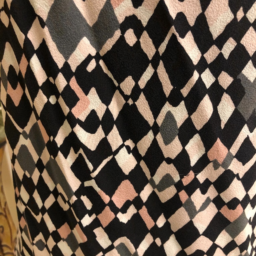 DKNY small pink black gray white frayed top - Picture 2 of 7